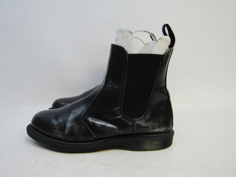 Dr. Martens Womens Size 8 M Black Leather Chelsea Ankle Fashion Boots Bootie